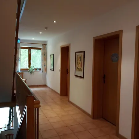 Gruener Baum 