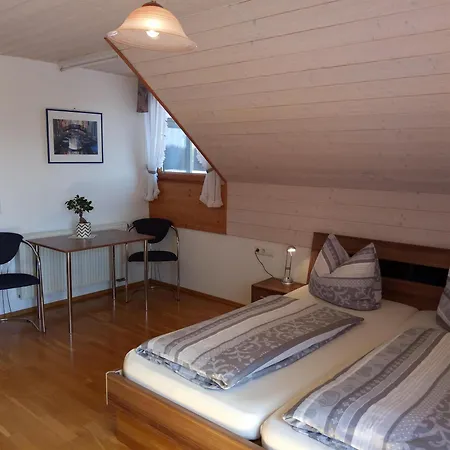 Apartment Grüner Baum Kongo *